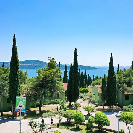 Medena Budget Apartman Trogir